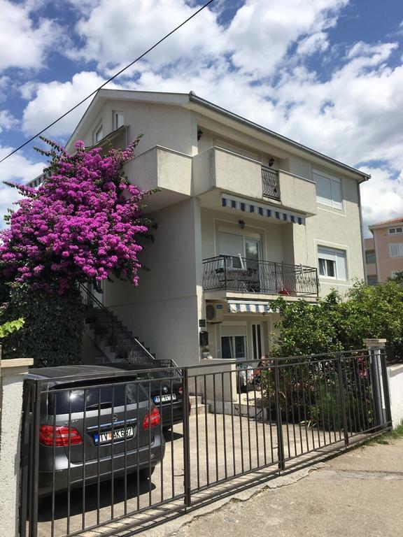 Apartments Pean Tivat Eksteriør billede