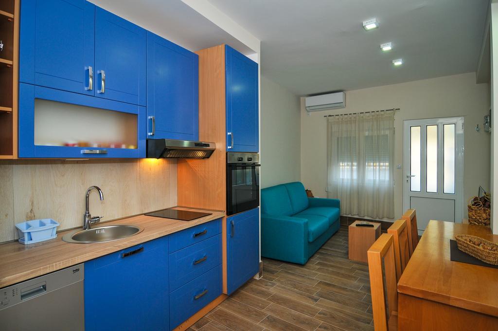 Apartments Pean Tivat Eksteriør billede